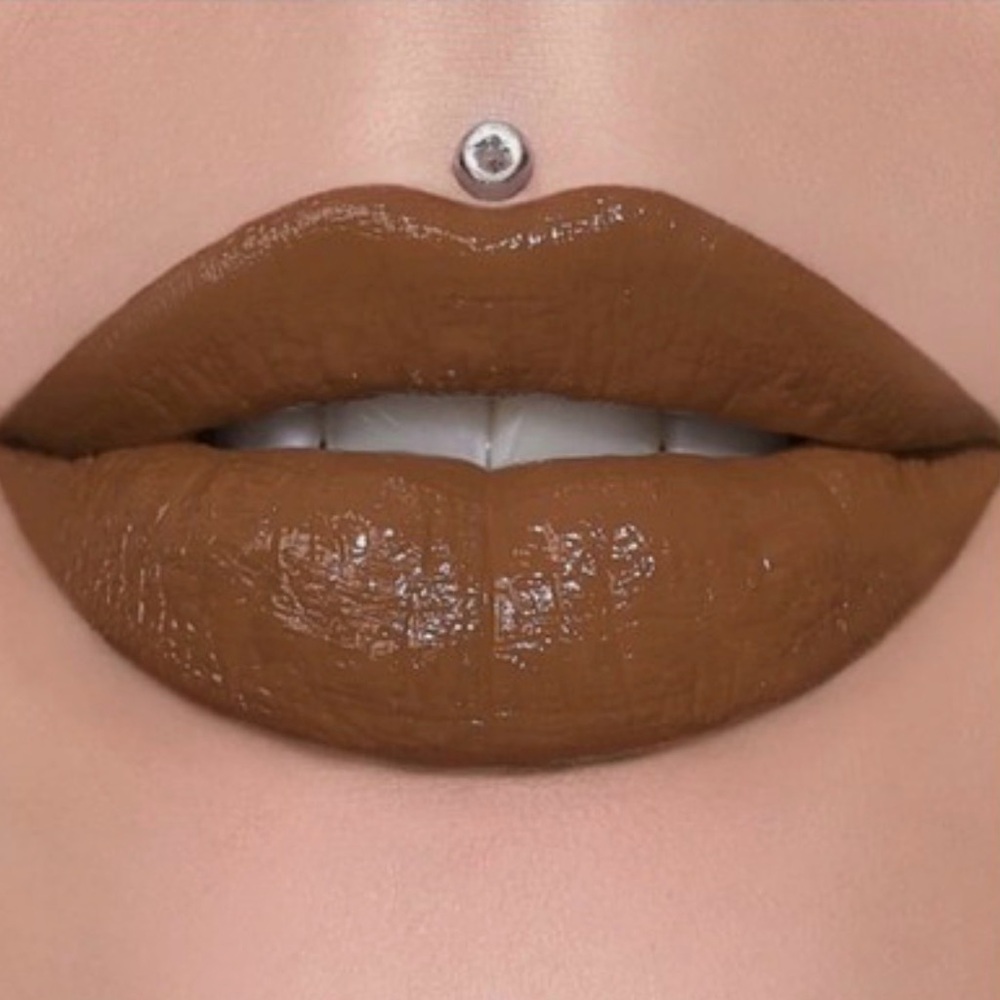 Jeffree Star Supreme Gloss Lipstick-Topshelf